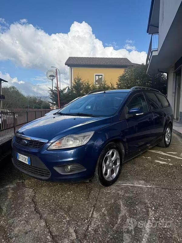 Usata Ford Focus 108 CV (79 kW) 2008 Blu Station wagon