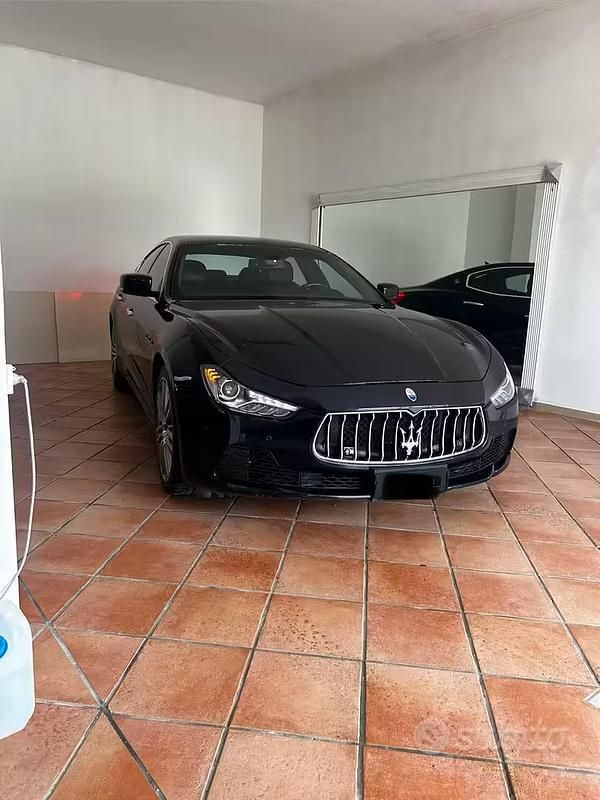 Usata Maserati Ghibli 275 CV (202 kW) 2014 Blu Berlina