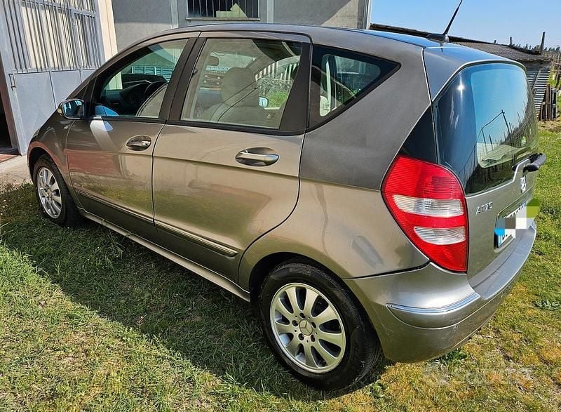 Usata Mercedes A170 Elegance 115 CV (84 kW) 2006 Grigio Berlina