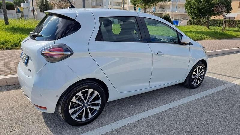 Usata Renault Zoe Intens 50 kW (69 CV) 2019 Utilitaria