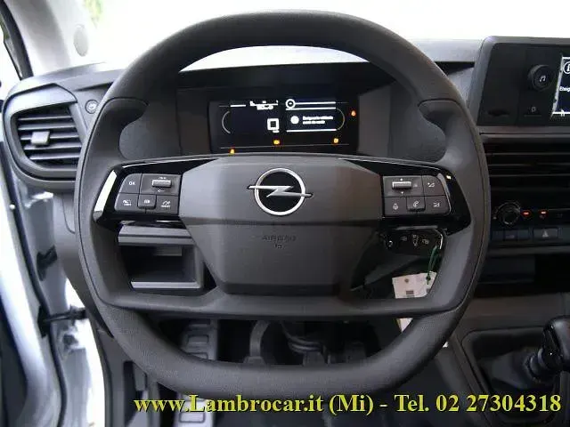 Nuova Opel Vivaro-e Combi 119 CV (87 kW) 2026 Bianco Monovolume
