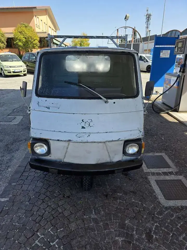 Używany Piaggio APE 1978 Szary