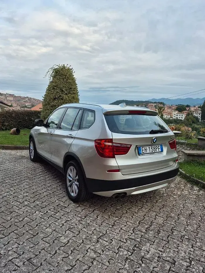 Usata BMW X3 258 CV (189 kW) 2011 Giallo SUV