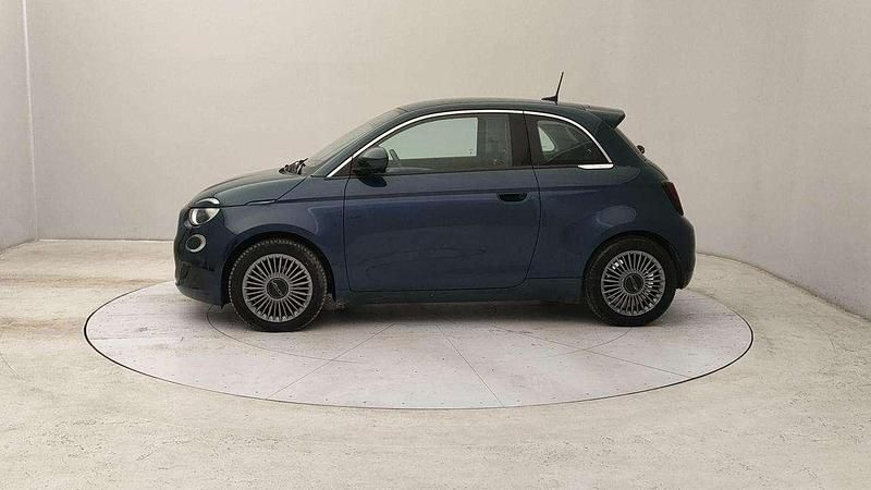 Usata Fiat 500e Icon 86 kW (118 CV) 2020 Verde Utilitaria