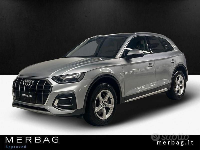 Argento Usata 2021 Audi Q5 Business SUV | 41.900 € (Molto cara) - Immagine 1/4