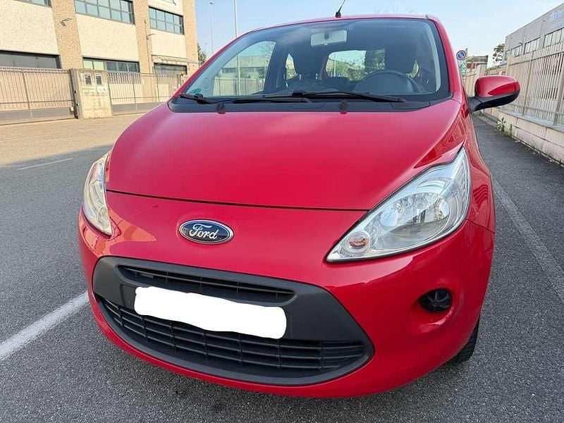 Usata Ford Ka Titanium S 69 CV (50 kW) 2013 Rosso Utilitaria