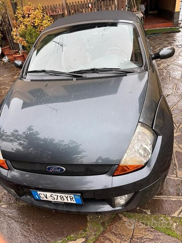 Grigio Usata 2005 Ford StreetKa Cabrio | 3500 € (Super prezzo) - Immagine 1/4
