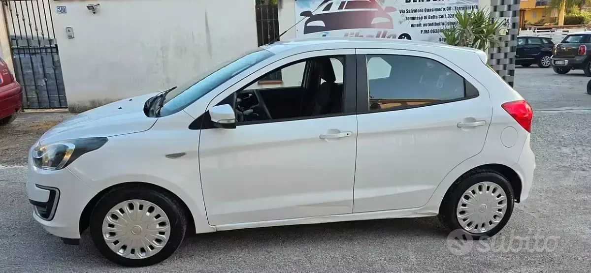 Usata Ford Ka Plus 71 CV (52 kW) 2019 Bianco Utilitaria