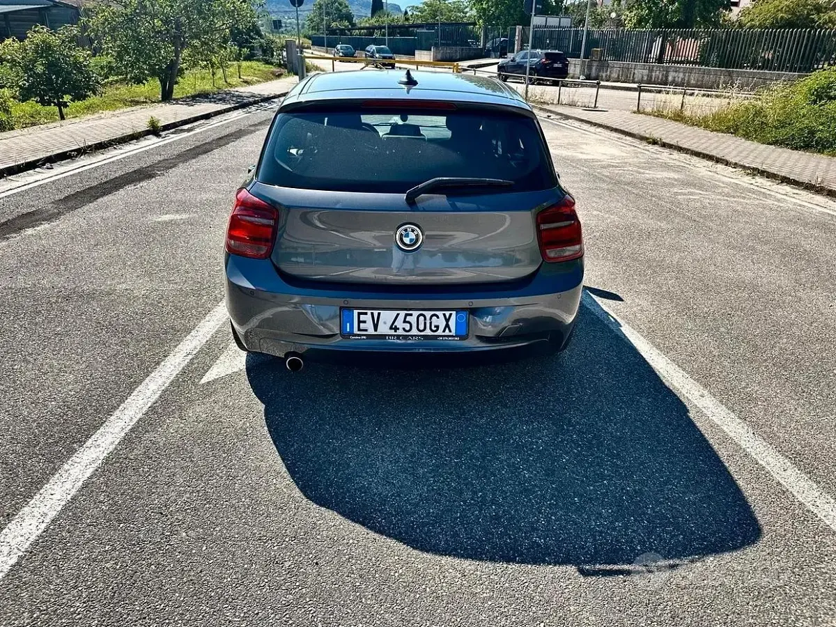 Usata BMW 116 116 CV (85 kW) 2014 Grigio Utilitaria