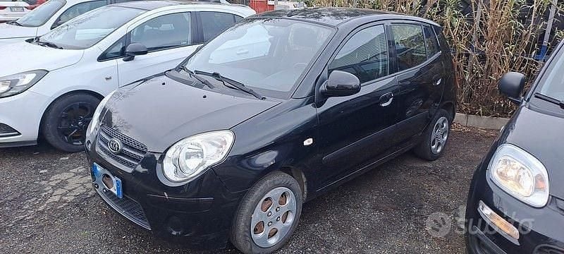 Usata Kia Picanto 65 CV (47 kW) 2009 Nero Utilitaria