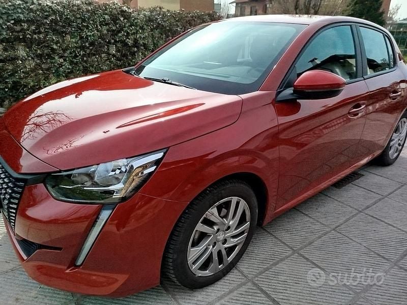 Usata Peugeot 208 Active 75 CV (55 kW) 2020 Rosso Utilitaria
