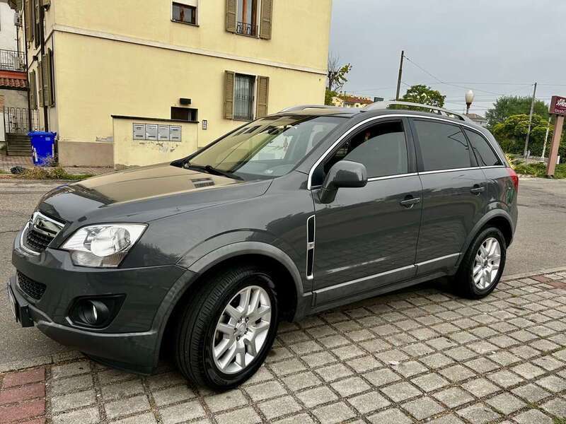 Usato 2012 Opel Antara 2.2 Diesel 163 CV (8.000 €)