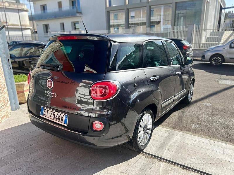 Usata Fiat 500L Living 105 CV (77 kW) 2013 Grigio Monovolume