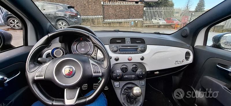 Usata Abarth 595 Turismo 165 CV (121 kW) 2017 Grigio Cabrio