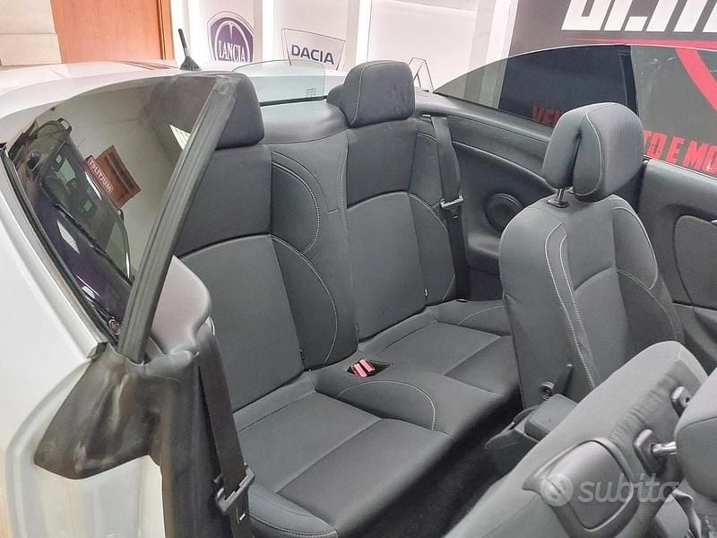 Usata Renault Mégane Cabriolet 110 CV (80 kW) 2012 Bianco Cabrio