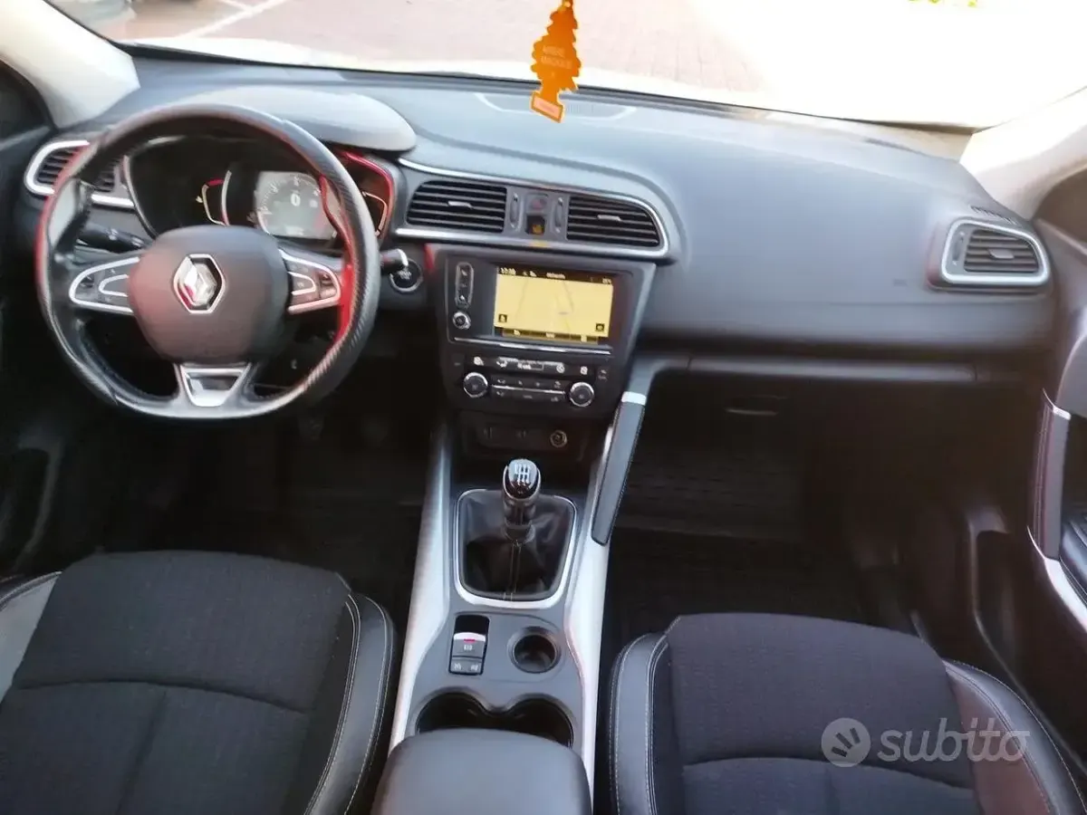 Usata Renault Kadjar 110 CV (80 kW) 2017 Grigio SUV