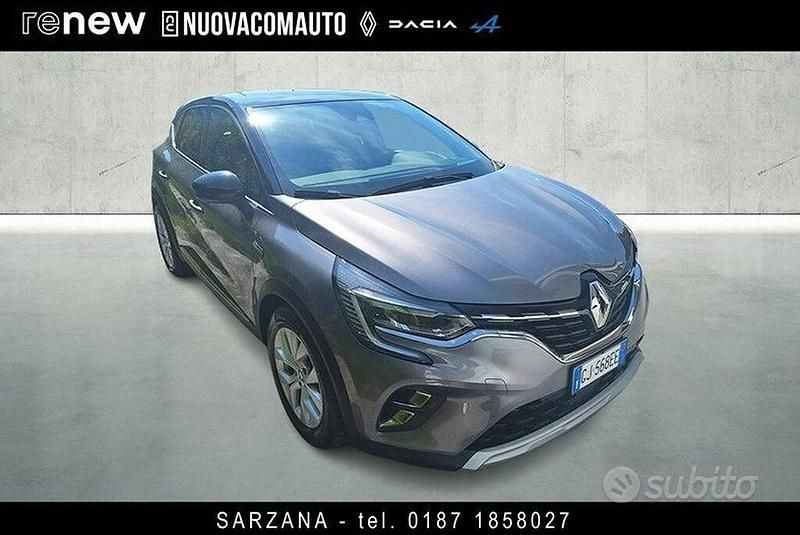 Usata Renault Captur Intens 145 CV (106 kW) 2022 Blusilver SUV