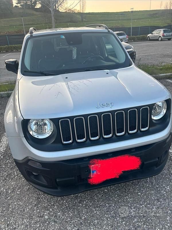 Usata Jeep Renegade Limited 140 CV (102 kW) 2015 SUV