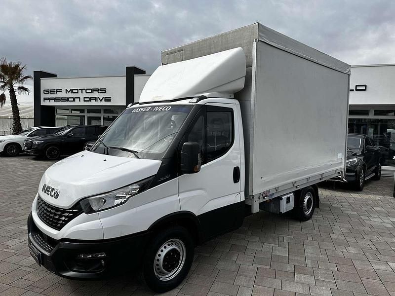 Usata Iveco Daily 156 CV (114 kW) 2020 Bianco Furgone