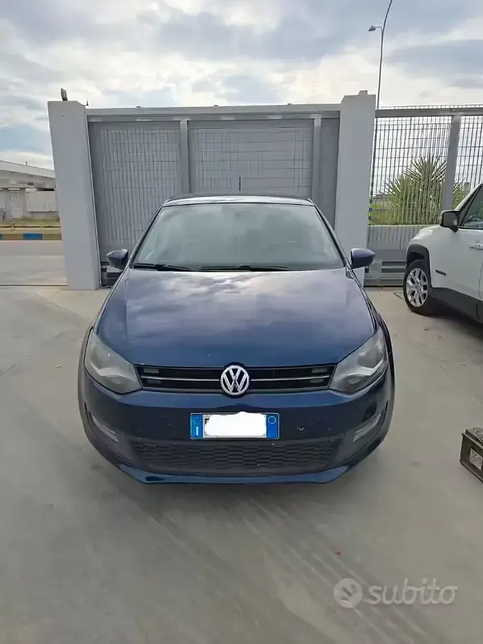 Usata VW Polo 75 CV (55 kW) 2011 Blu Utilitaria
