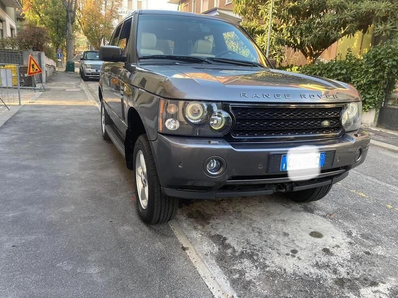 Usata Land Rover Range Rover Vogue 177 CV (130 kW) 2002 Grigio SUV