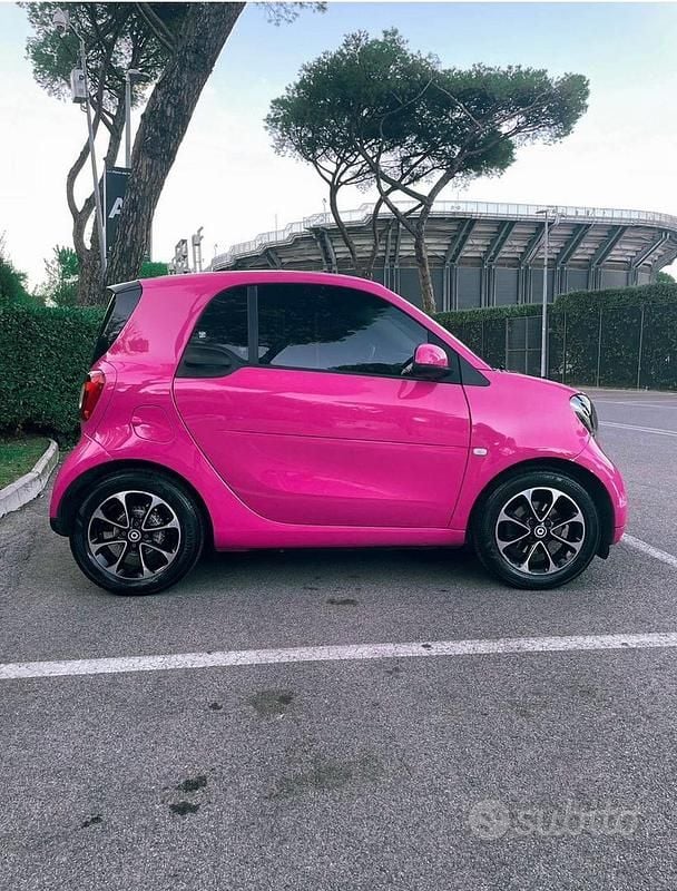 Usata Smart ForFour 2017 Rosso Utilitaria