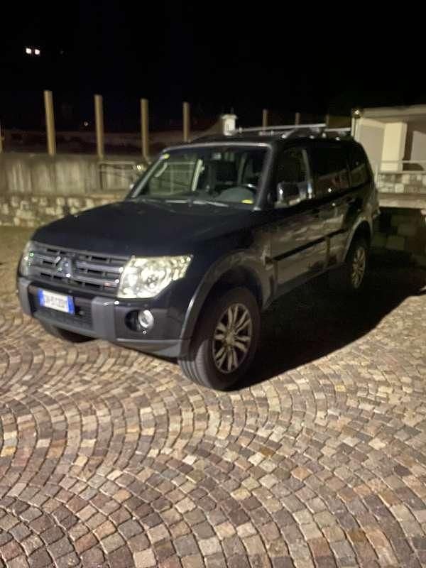 Usata Mitsubishi Pajero Instyle 170 CV (125 kW) 2009 SUV