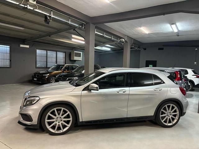 Usata Mercedes GLA45 AMG AMG 360 CV (264 kW) 2015 Argento SUV