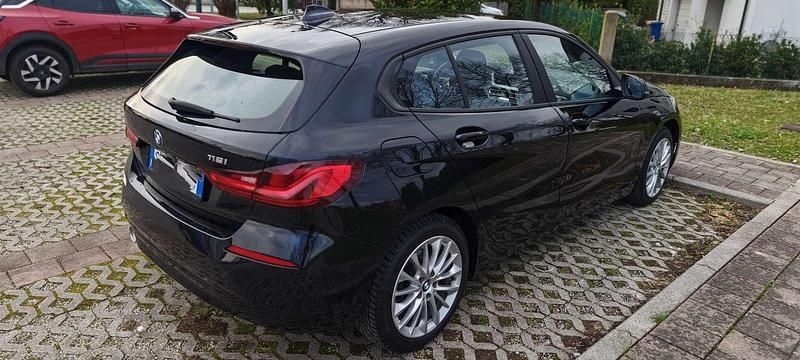 Usata BMW 118 Advantage 136 CV (100 kW) 2020 Nero Utilitaria