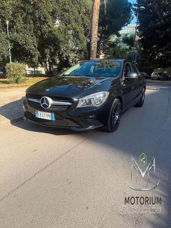 Usata Mercedes CLA180 Business 109 CV (80 kW) 2016 Nero Berlina