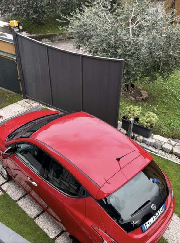 Usata Lancia Ypsilon Silver 69 CV (50 kW) 2016 Rosso Utilitaria