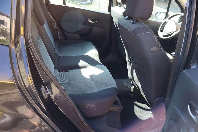 Usata Renault Modus Dynamique 75 CV (55 kW) 2009 Nero Monovolume