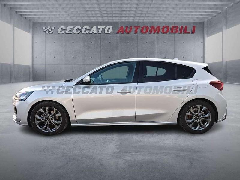 Usata Ford Focus ST-Line 116 CV (85 kW) 2025 Argento Utilitaria
