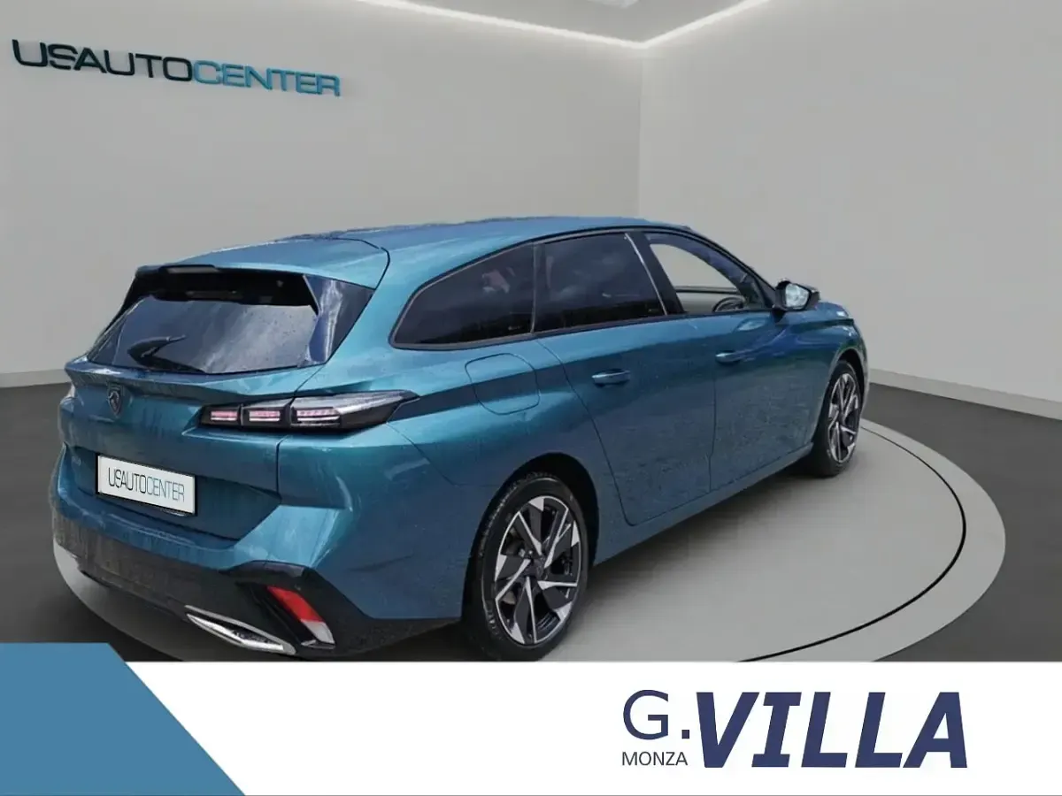 Usata Peugeot 308 Allure 180 CV (132 kW) 2022 Blu/azzurro Station wagon