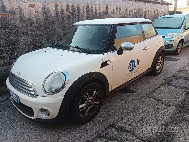 Usata Mini Cooper 2011 Bianco Utilitaria