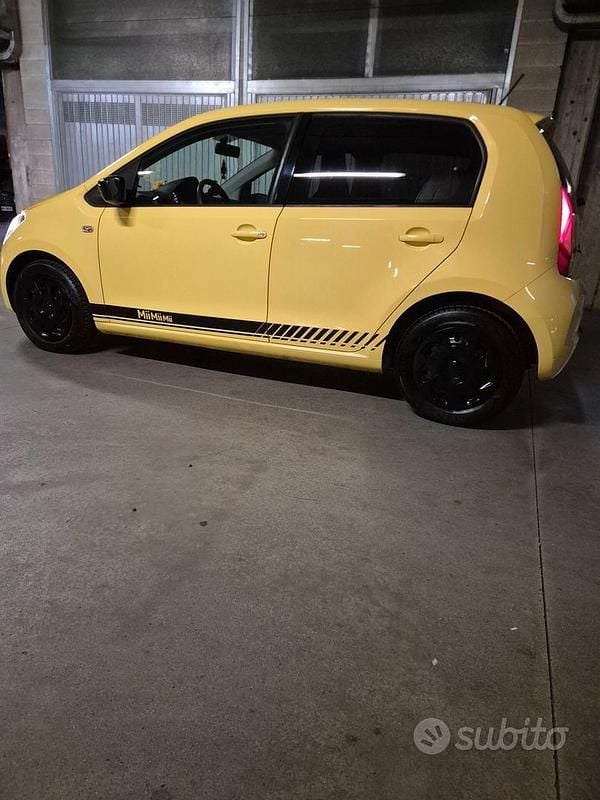 Usata Seat Mii 67 CV (49 kW) 2018 Giallo Utilitaria