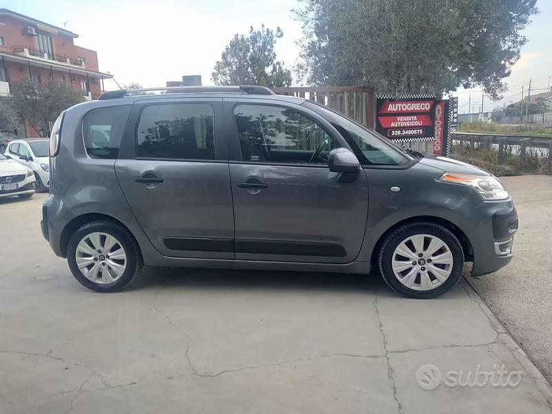 Usata Citroën C3 Picasso Seduction 95 CV (69 kW) 2012 Grigio Monovolume
