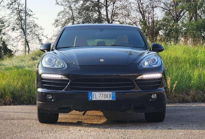 Usata Porsche Cayenne 245 CV (180 kW) 2011 SUV