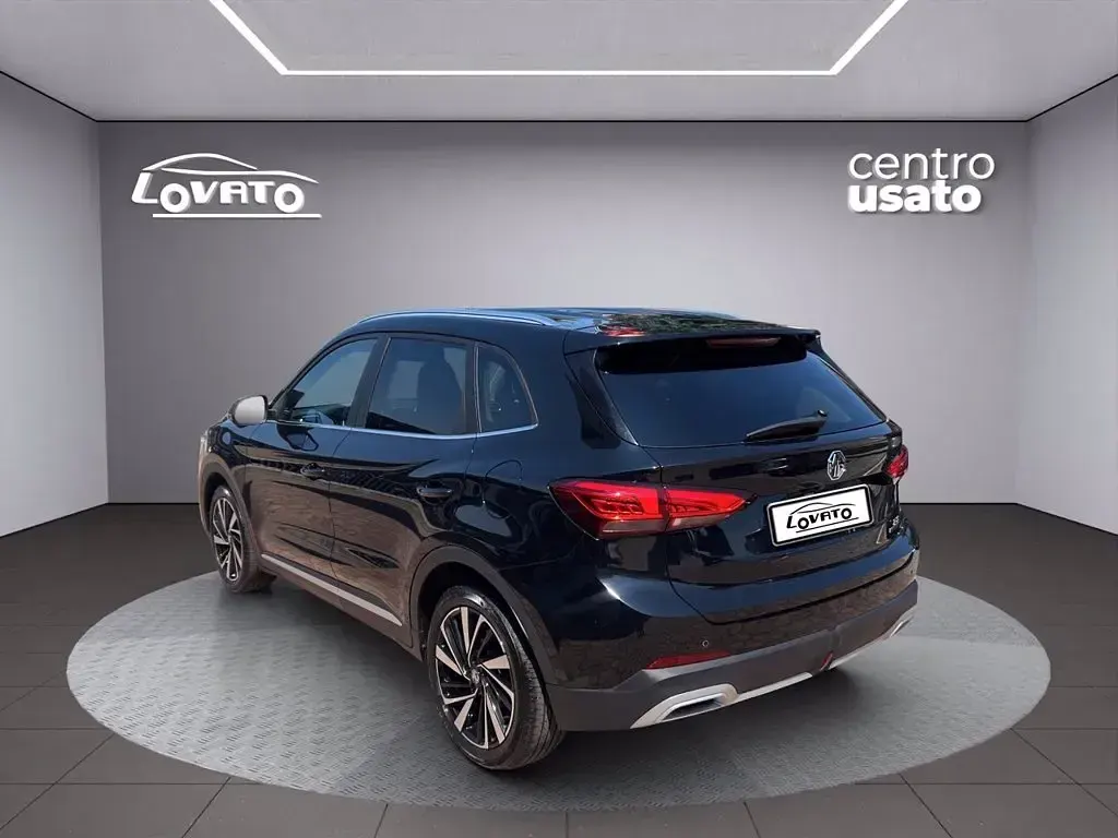 Usata MG ZS Luxury 197 CV (144 kW) 2025 Nero SUV