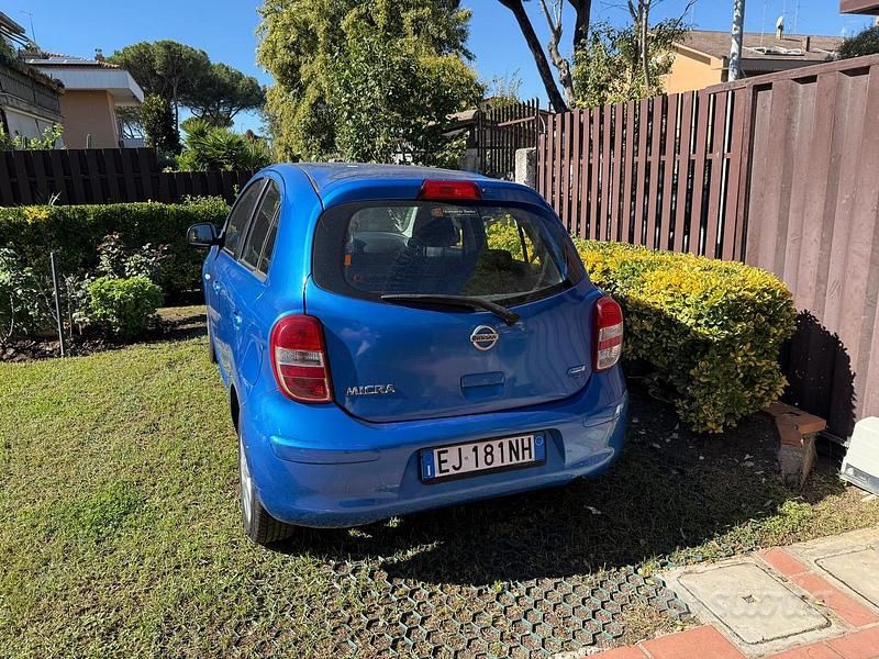 Usata Nissan Micra Tekna 80 CV (58 kW) 2011 Utilitaria