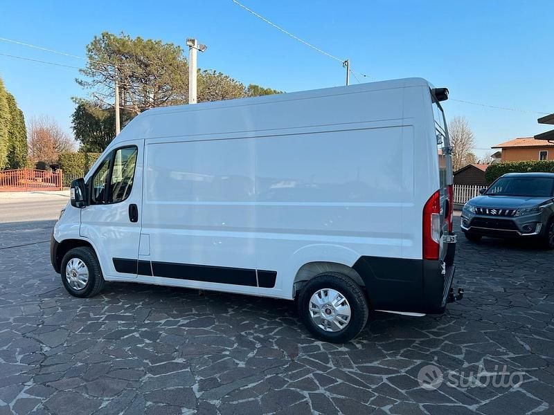 Usata Fiat Ducato 140 CV (102 kW) 2024 Bianco Furgone