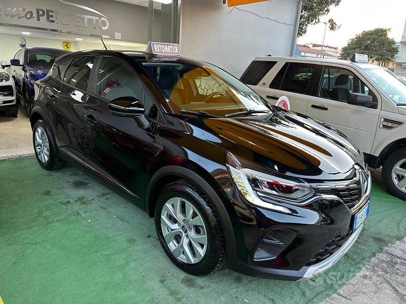 Usata Renault Captur Initiale 116 CV (85 kW) 2020 Nero SUV