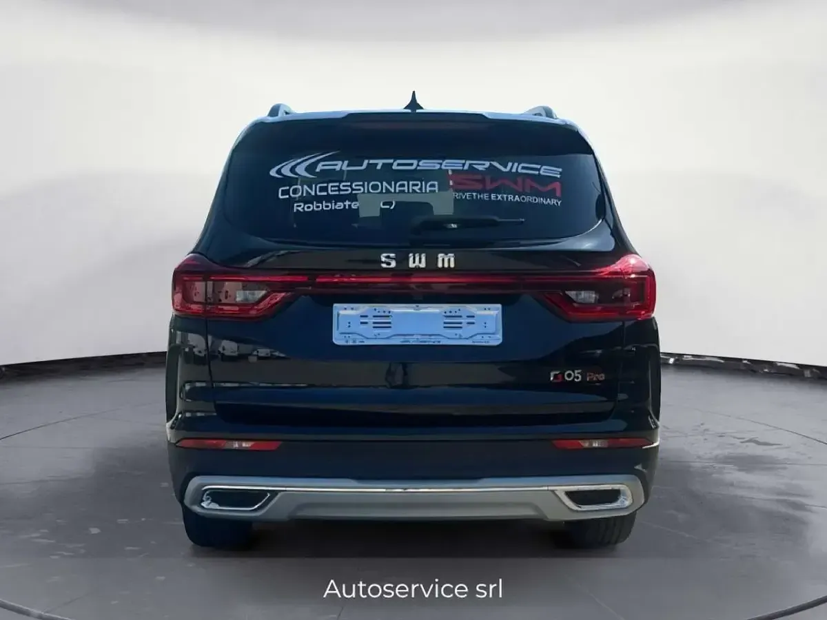 Nuova SWM G05 139 CV (102 kW) 2026 Nero SUV