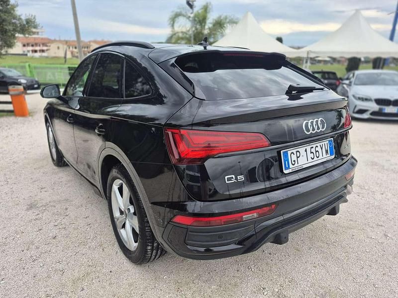 Usata Audi Q5 Sportback Advanced 163 CV (119 kW) 2022 Nero SUV