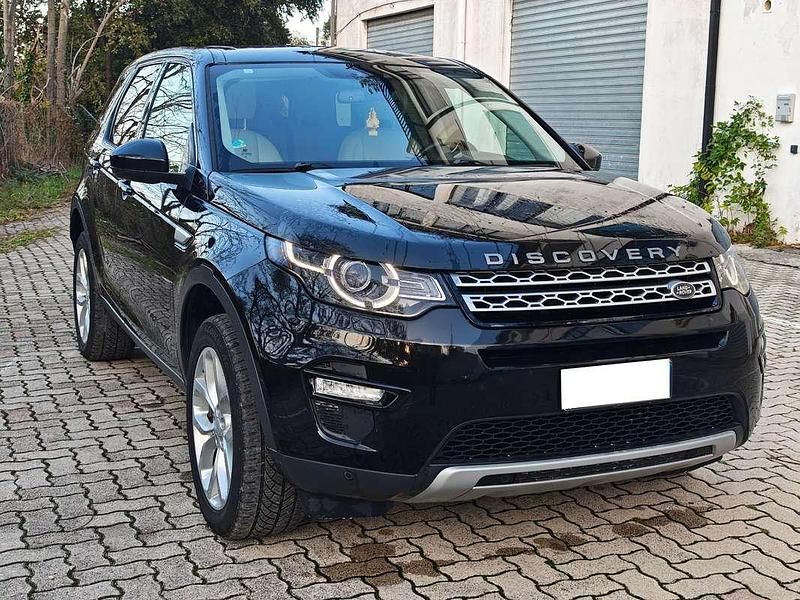 Usata Land Rover Discovery 5 SE 179 CV (131 kW) 2017 Nero SUV