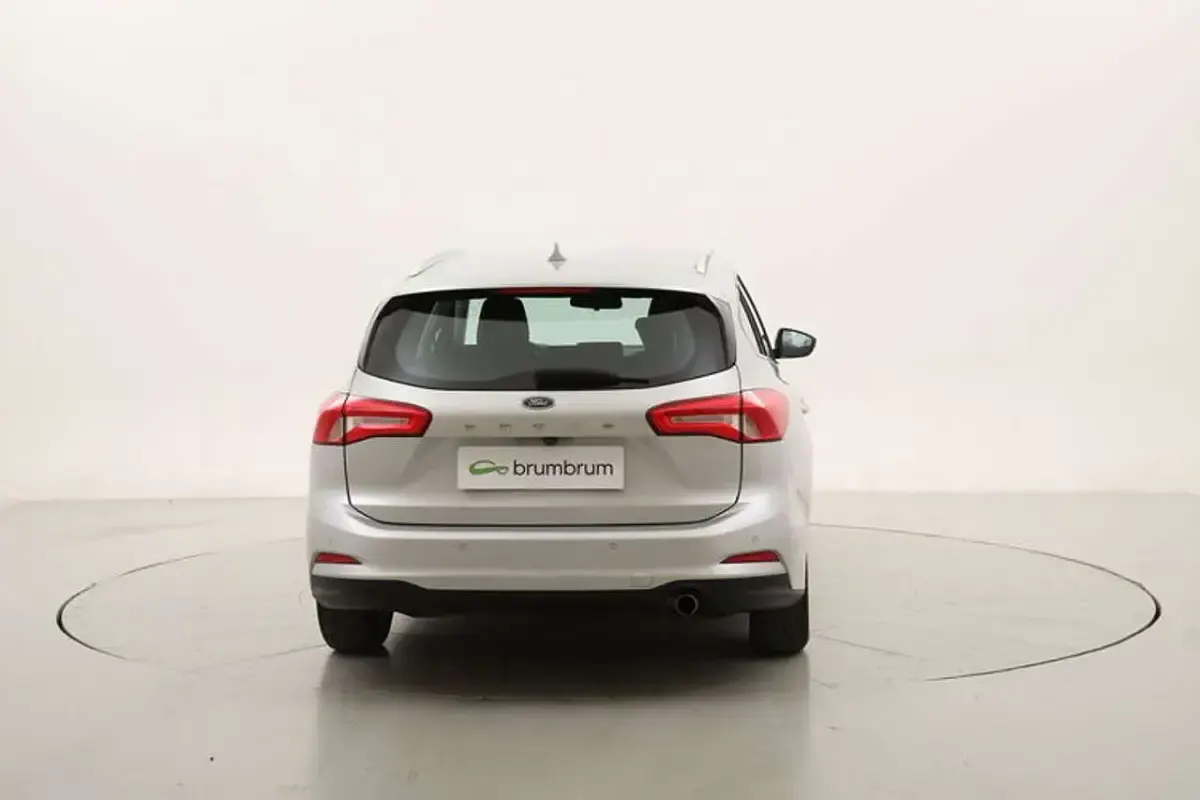 Brugt Ford Focus Business Edition 120 HK (88 kW) 2021 Sølv Stationcar