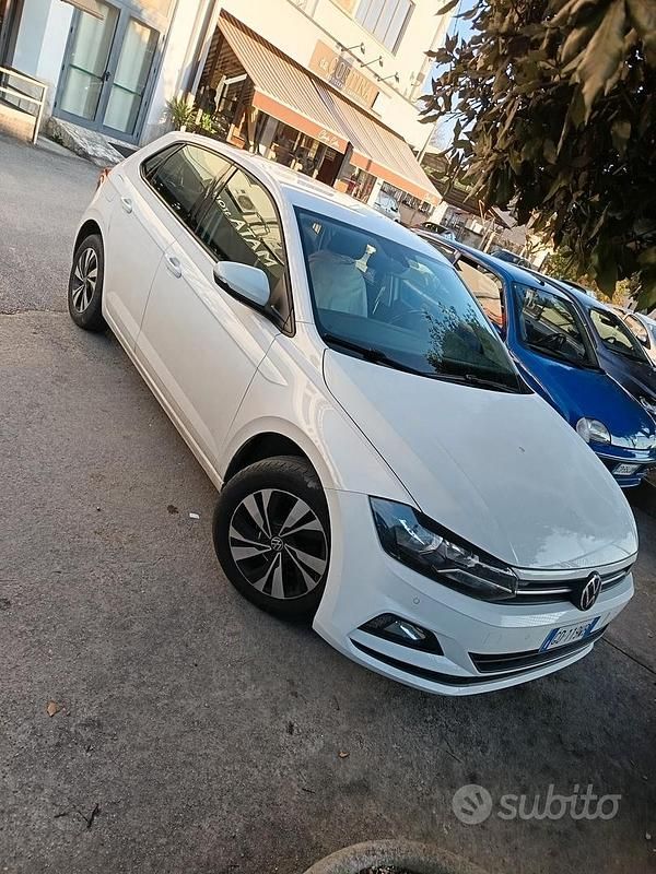 Usata VW Polo 90 CV (66 kW) 2021 Bianco Utilitaria