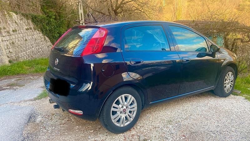 Usata Fiat Punto 95 CV (69 kW) 2017 Nero Utilitaria