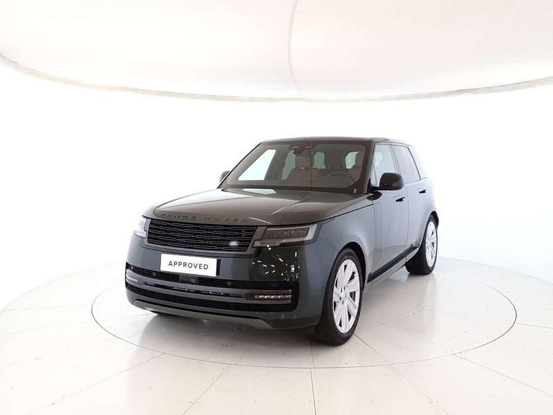 Verde Usata 2025 Land Rover Range Rover HSE SUV | 150.000 € (Cara) - Immagine 1/4