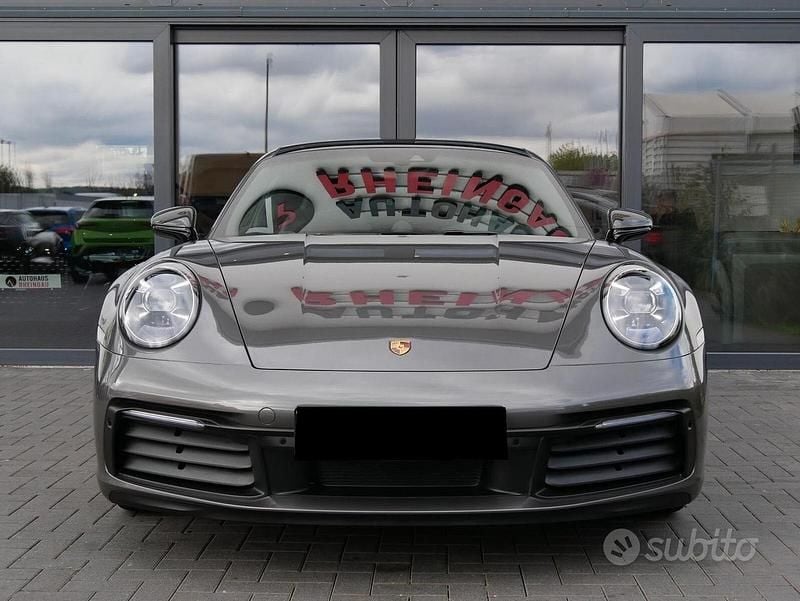 Usata Porsche 911 Carrera 385 CV (283 kW) 2021 Grigio Coupé